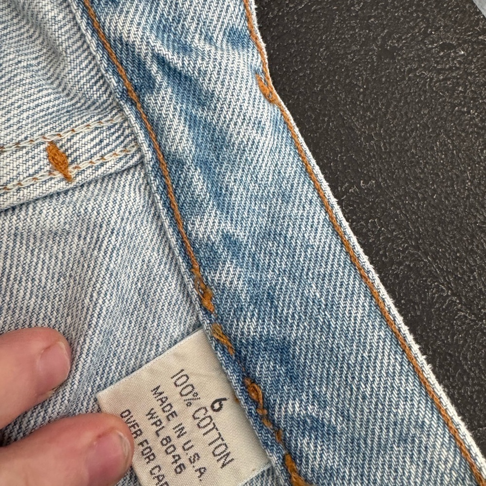 Aeropostale light denim perfect fit Jean. Straight leg. Like New. Stone washed - Picture 7 of 9